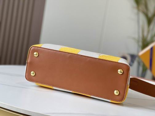 Capucines M57361 31.5x20x11cm cs (13)