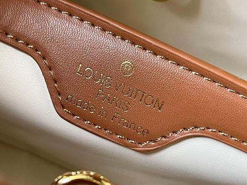 Capucines M57361 31.5x20x11cm cs (18)