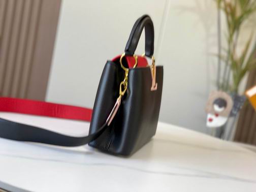 Capucines M57518 27x19x9cm cs (3)