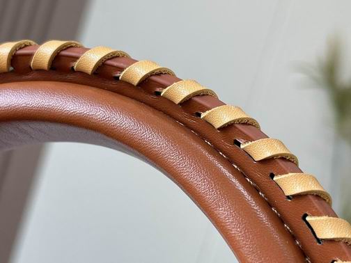 Capucines M57651 27x18x9cm cs2色 (15)