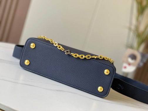 Capucines M59065 26.5x17.5x9cm cs1 (4)