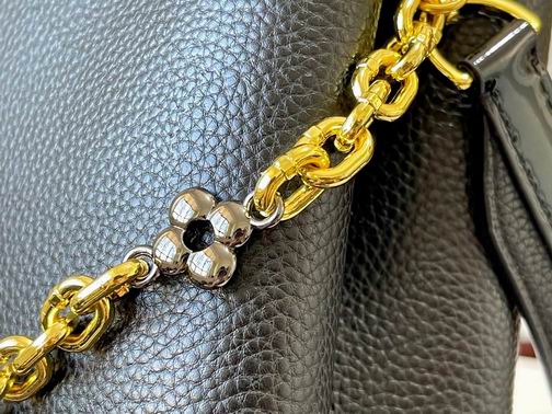 Capucines M59065 26.5x17.5x9cm cs15_832387