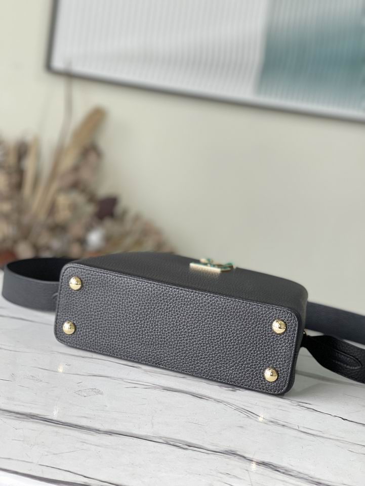 Capucines M59066 S27x18x9cm gf (3)