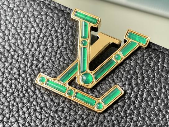 Capucines M59066 S27x18x9cm gf (5)