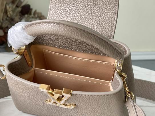 Capucines M59067 M48865 21x14x8cm gf (9)