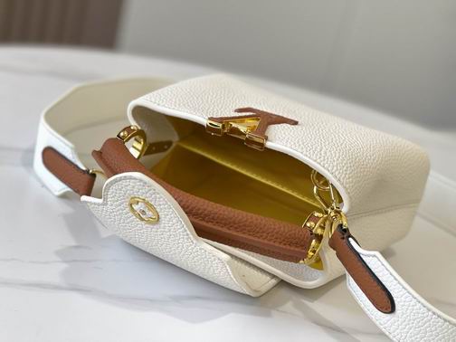 Capucines M59440 21x14x8cm cs (18)