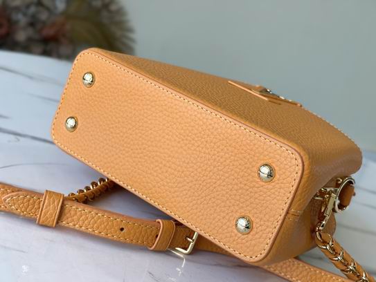 Capucines M59709 21x14x8cm gf (4)