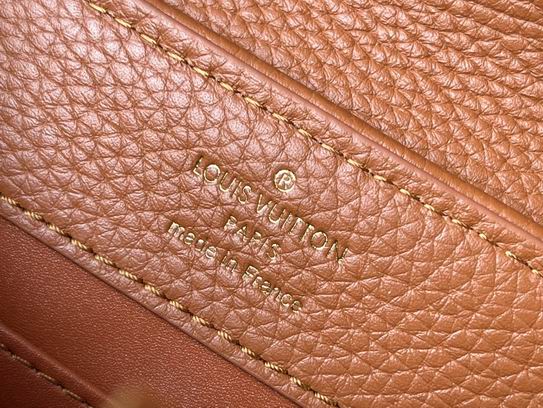 Capucines M59873 M59969 21x14x8cm gf (7)