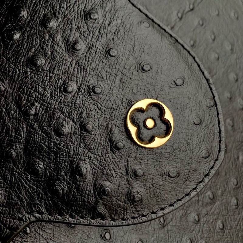 Capucines M93483 21x14x8cm gf (33)