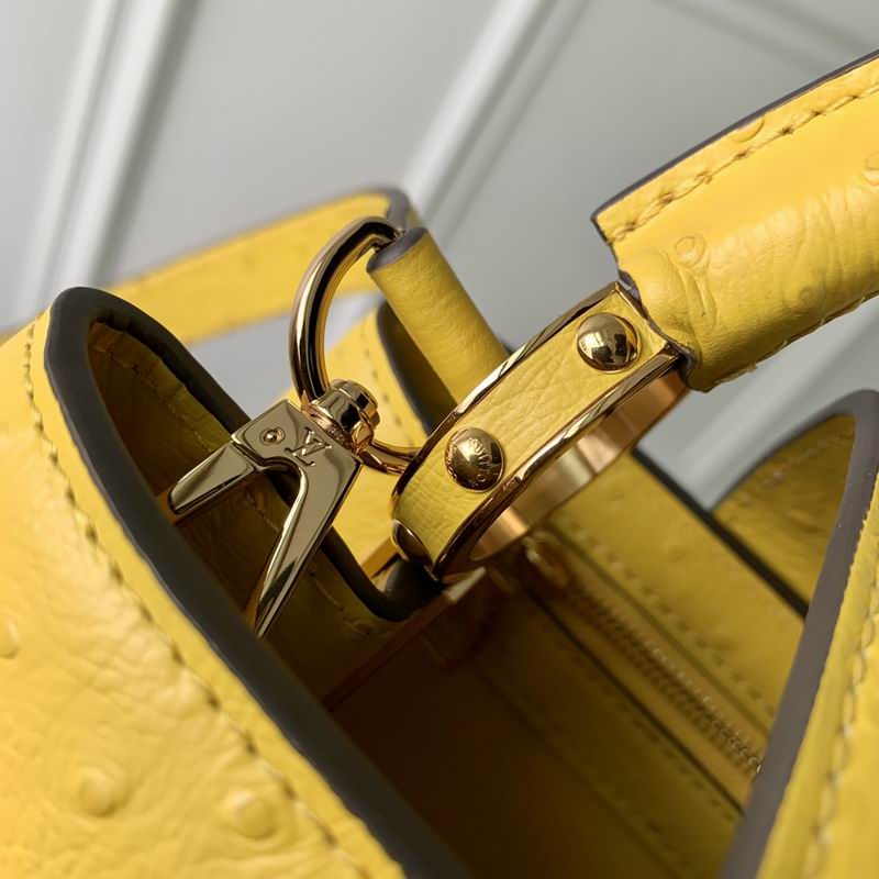 Capucines M93483 27x18x9cm gf (8)