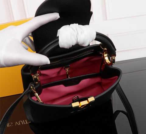 Capucines M94519 cswq (12)