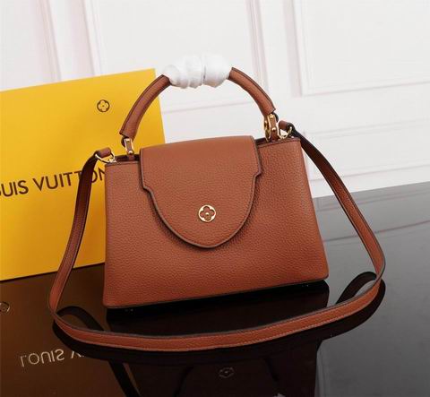 Capucines M94519 cswq (19)