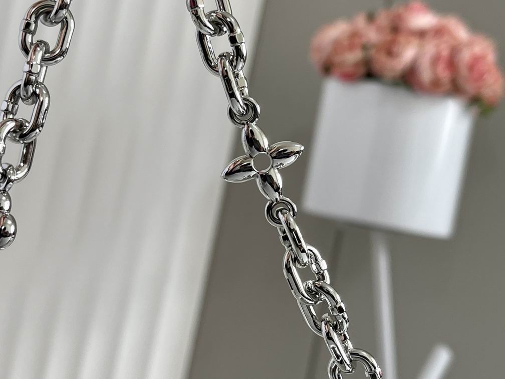 Capucines N80239 M48865 21x14x8cm gf (6)