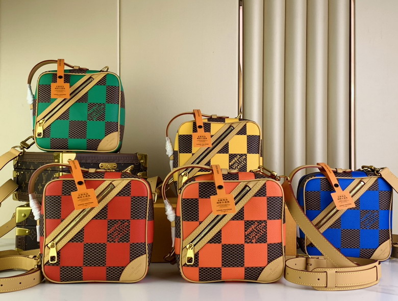 Chess N40561 24x24x8cm gf_10