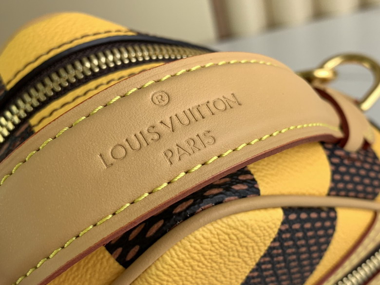 Chess N40561 24x24x8cm gf4_5