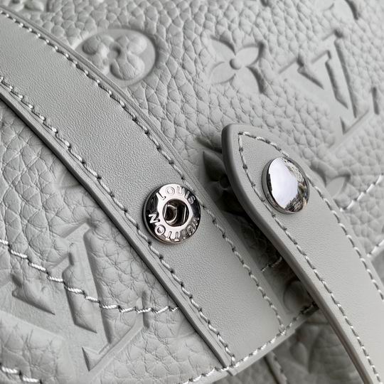 Christopher M23146 32x39x12cm gf (6)