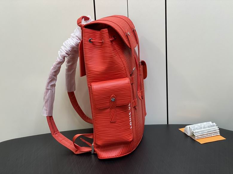 Christopher M23764 38x44x21cm gf (2)