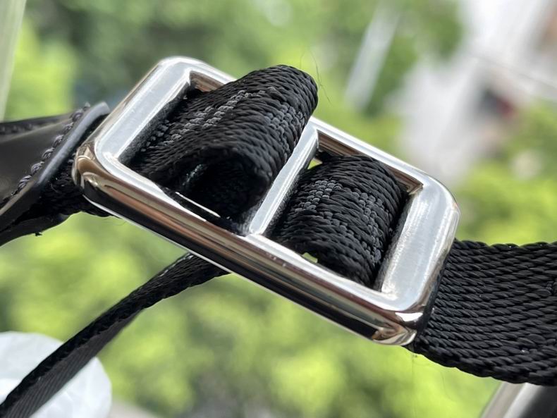 Christopher M41079 26x47x13 cm gf (14)