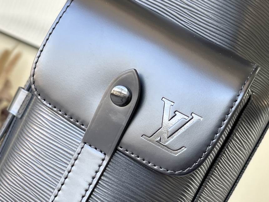 Christopher M41079_26x47x13cm af (6)