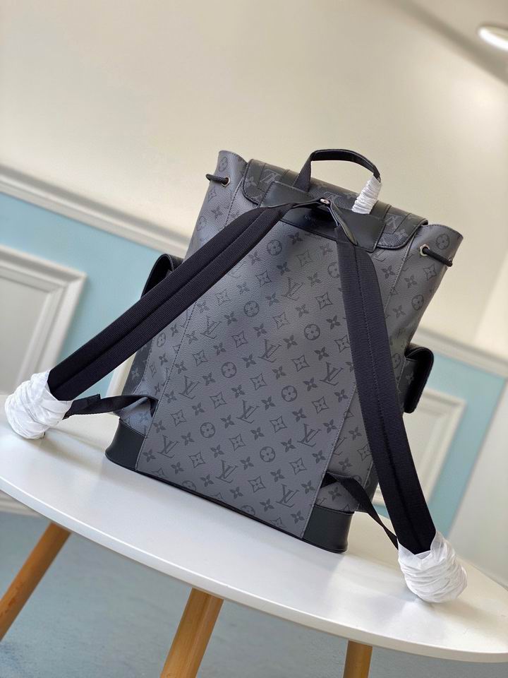 Christopher M45419 S41x48x13cm gf (3)