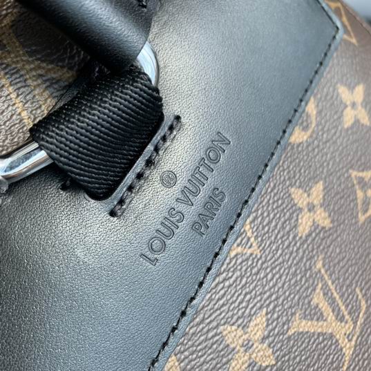 Christopher M46247 32x39x12cm gf (7)