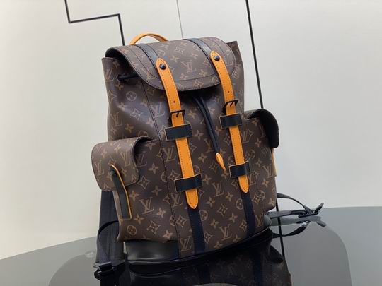 Christopher M46699 32x39x12cm gf (2)