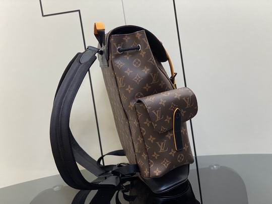 Christopher M46699 32x39x12cm gf (5)