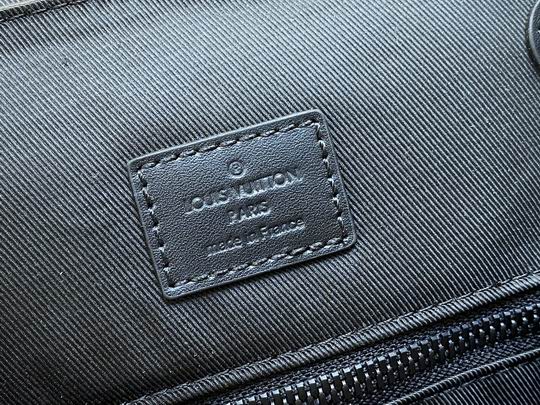 Christopher M46699 32x39x12cm gf (7)