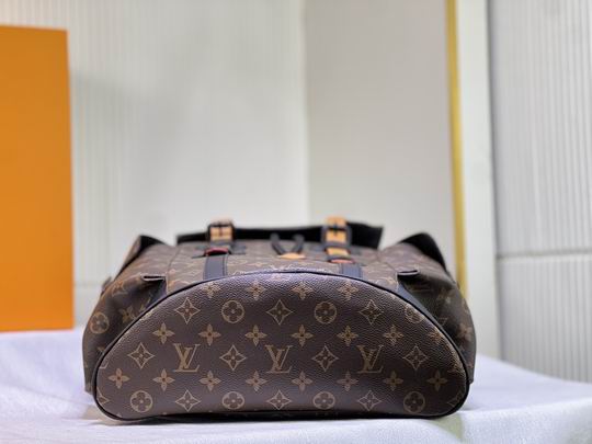 Christopher M46699 38x44x21cm ss (4)