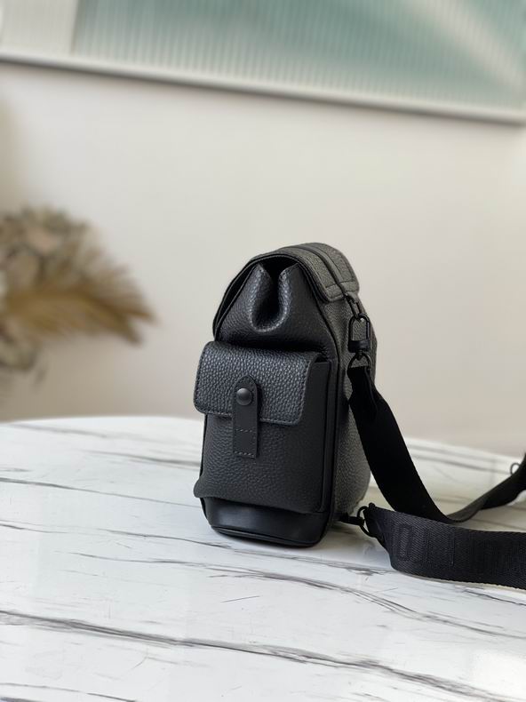 Christopher M58495 14x19.5x5 cm gf (2)