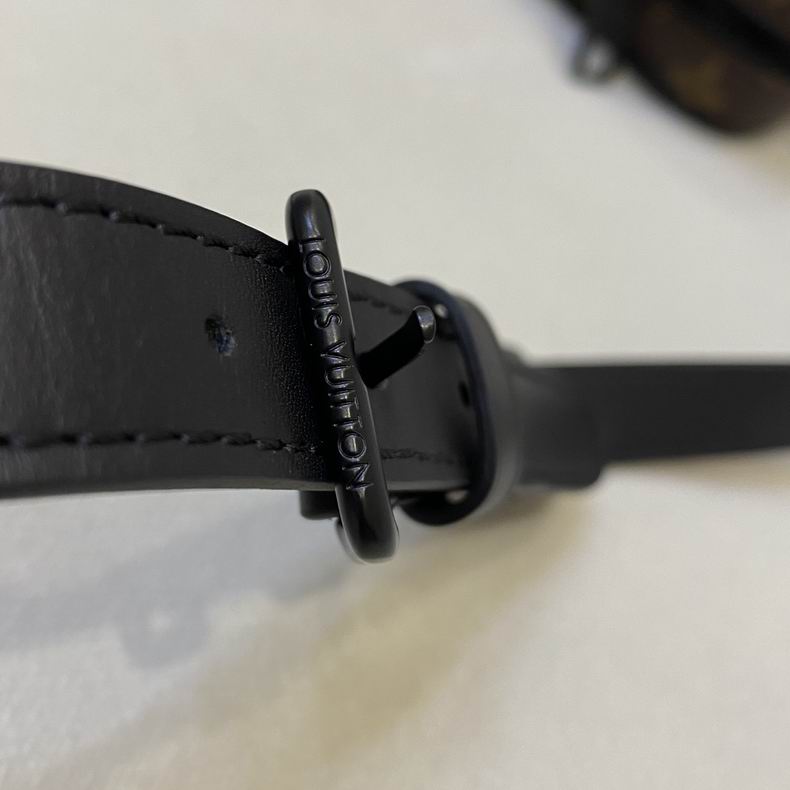 Christopher M69404 15x17x8 cm gf (7)