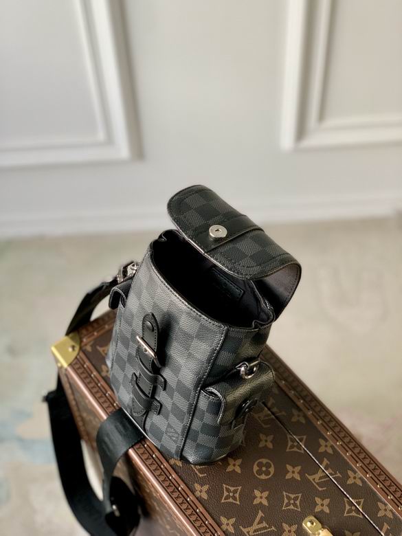 Christopher M82769 14x19x6cm gf (16)