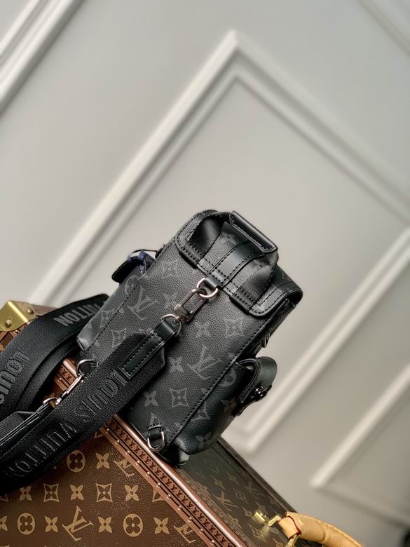 Christopher M82769 14x19x6cm gf (20)