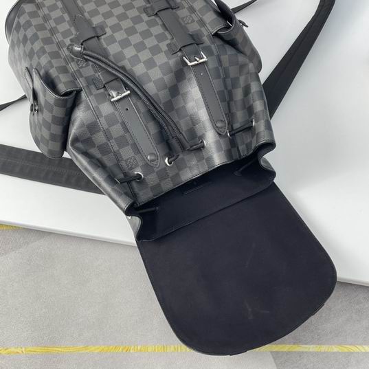 Christopher N41379 38x44x21cm gf (6)