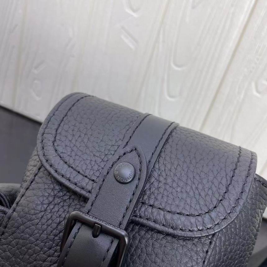 Christopher XS M58495 14x19.5x5 CY (10)