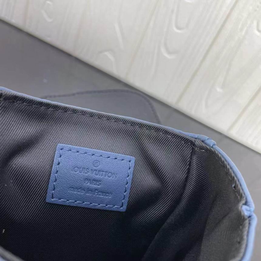 Christopher XS M58495 14x19.5x5 CY (20)