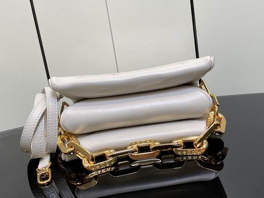 Coussin BB M22993 21x16x7cm gf (5)