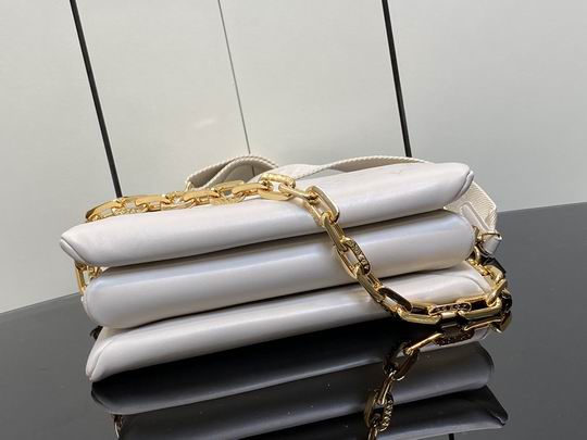 Coussin M22992 26x20x12cm gf (3)