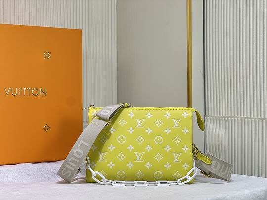 Coussin M57782 57790 26x20x12cm cs1 (1)