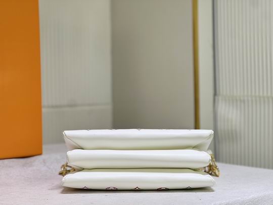 Coussin M57782 M21209 26x20x12cm cs (13)