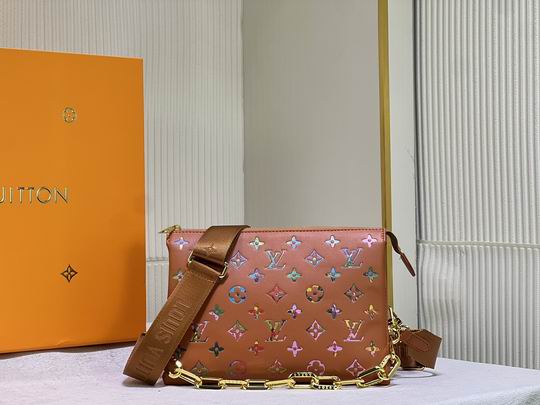 Coussin M57782 M21209 26x20x12cm cs1 (20)