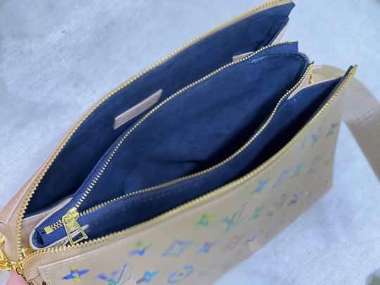 Coussin M57782 M21209 26x20x12cm cs1 (36)