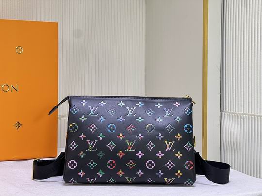 Coussin M57782 M57790 30cm cs (5)