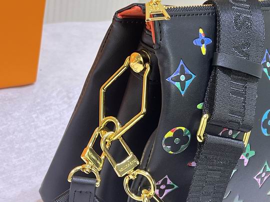 Coussin M57782 M57790 30cm cs (7)