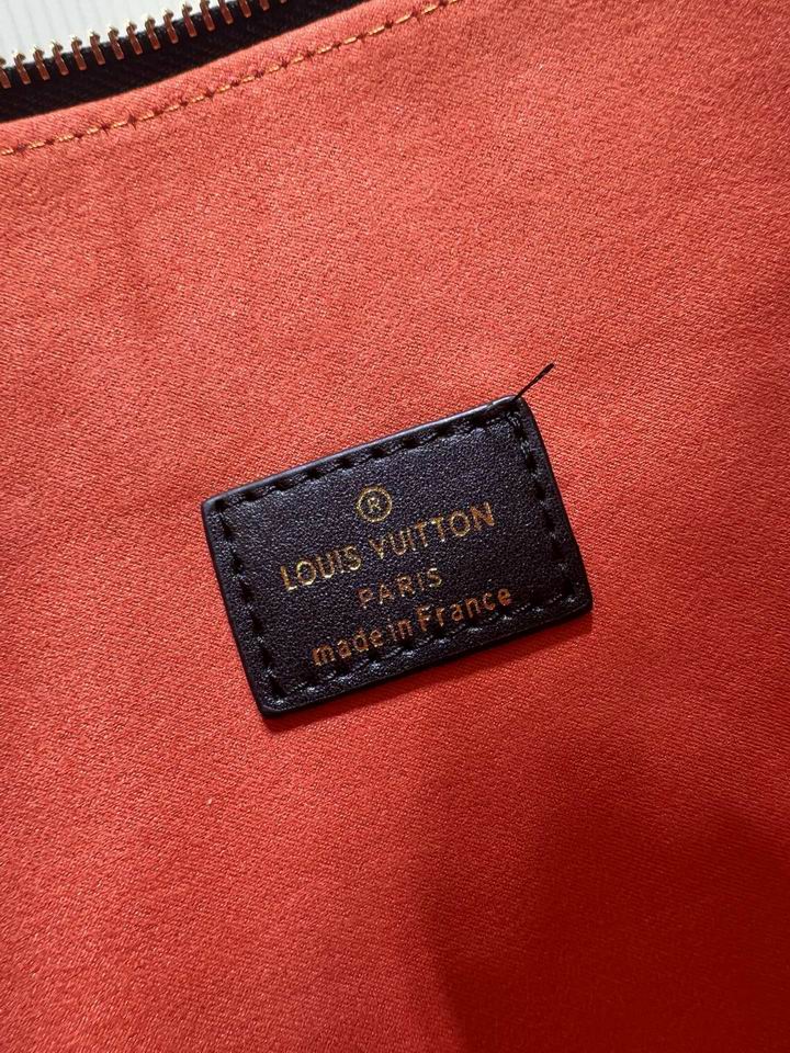 Coussin M57782 M57790 30cm cs (9)