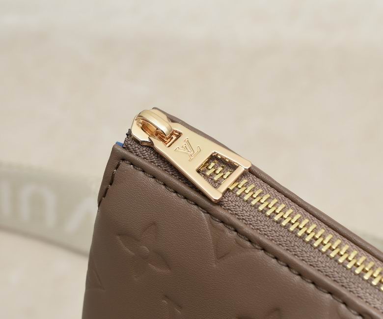 Coussin M57783 34X24X12cm YG 6 (5)