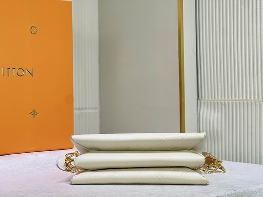 Coussin M57790 S26x20x12cm cs (15)