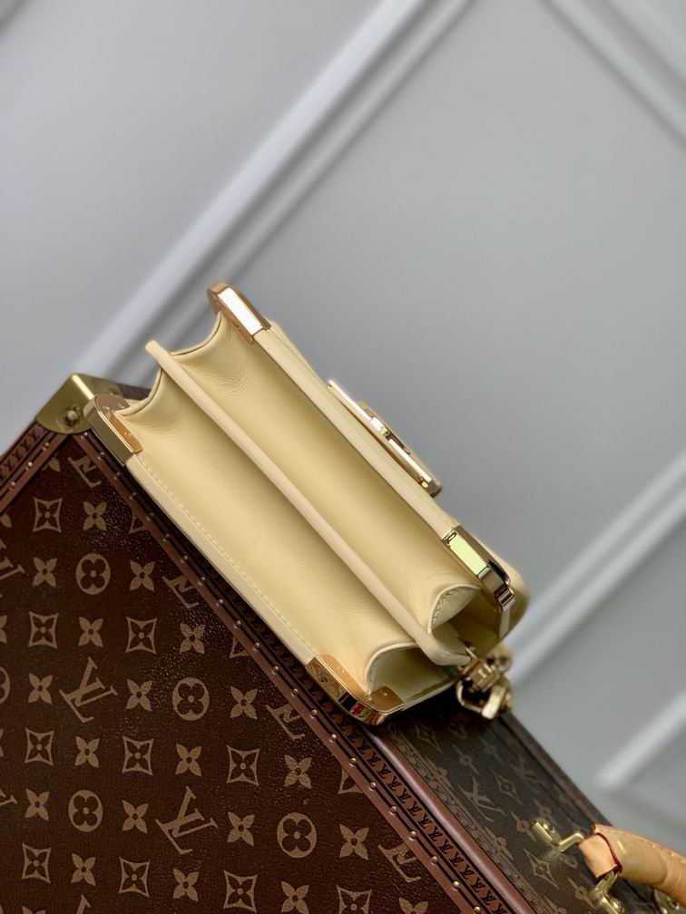 Dauphine M22597 20x15x9cm gf (12)