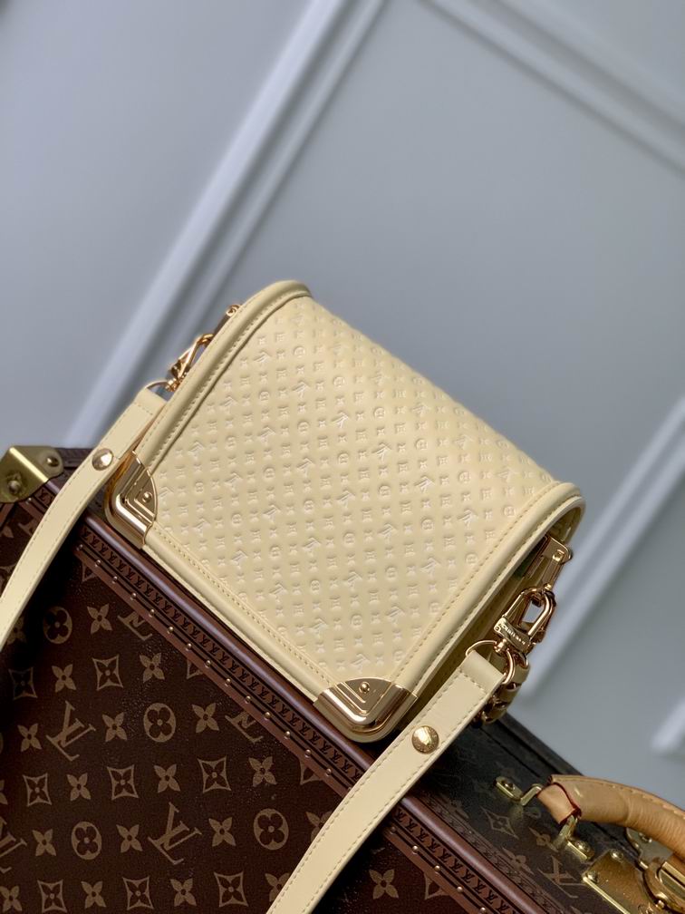 Dauphine M22597 20x15x9cm gf (13)