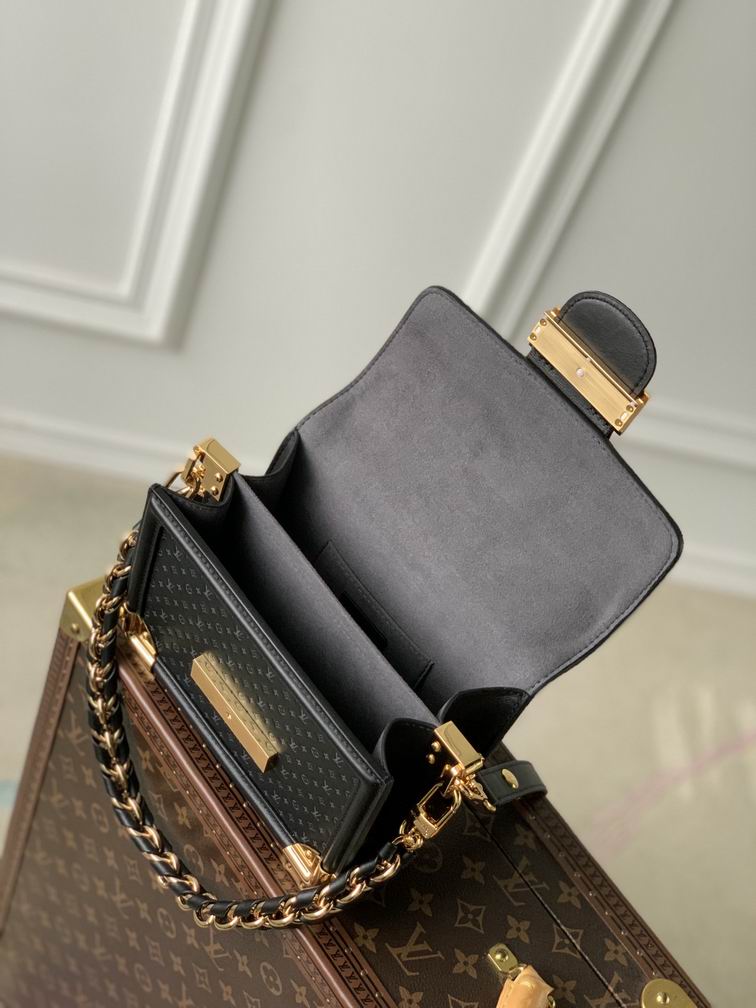 Dauphine M22597 20x15x9cm gf (9)